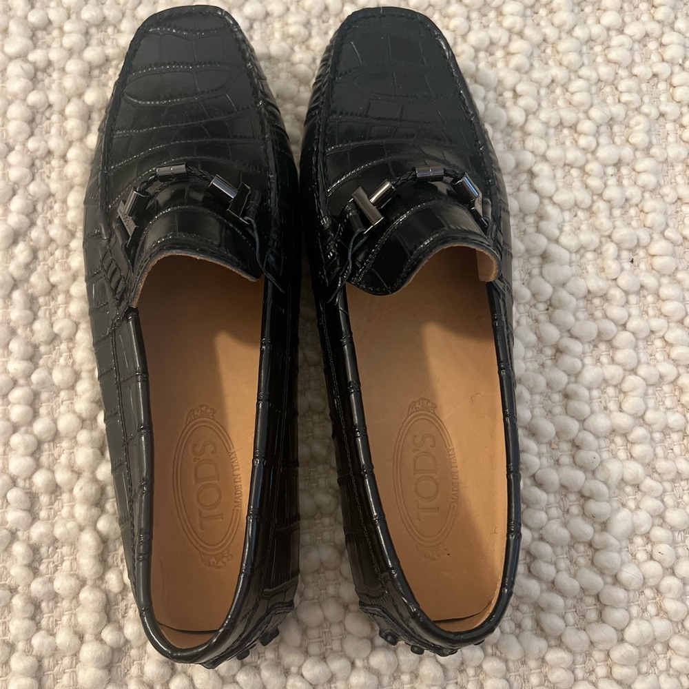 Toss Men Croc Embossed Loafers